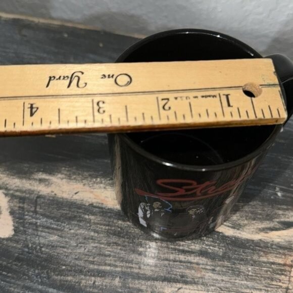 Stranger Things Official Netflix Black Ceramic Mug - Picture 5 of 5